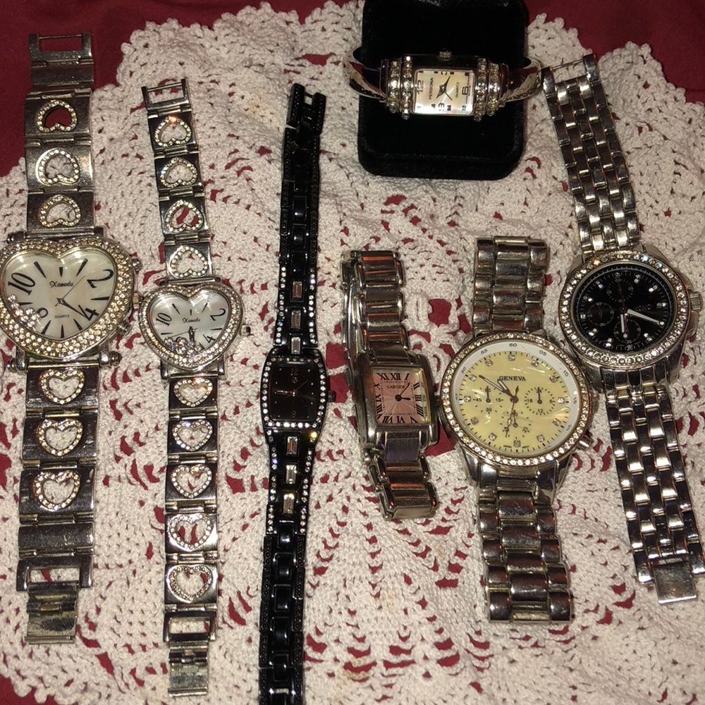 Lot of 7 Women’s Watches